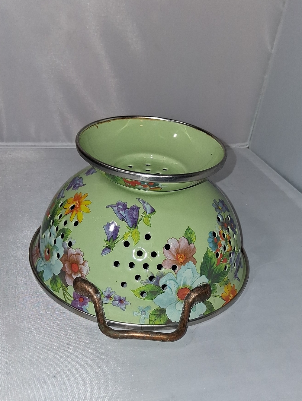 MacKenzie-Childs green Flower Market set - Picture 5 of 16